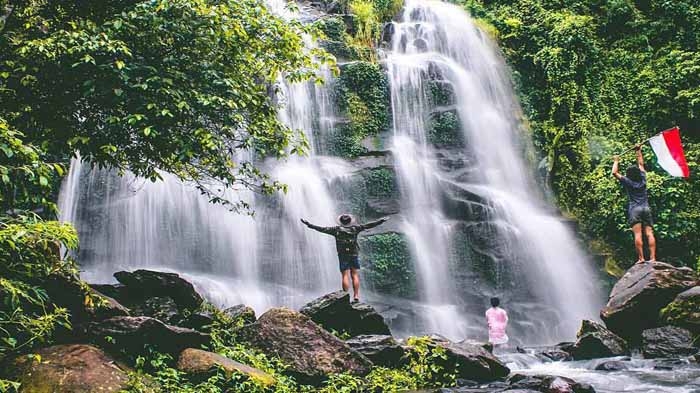 Air terjun Sanyir