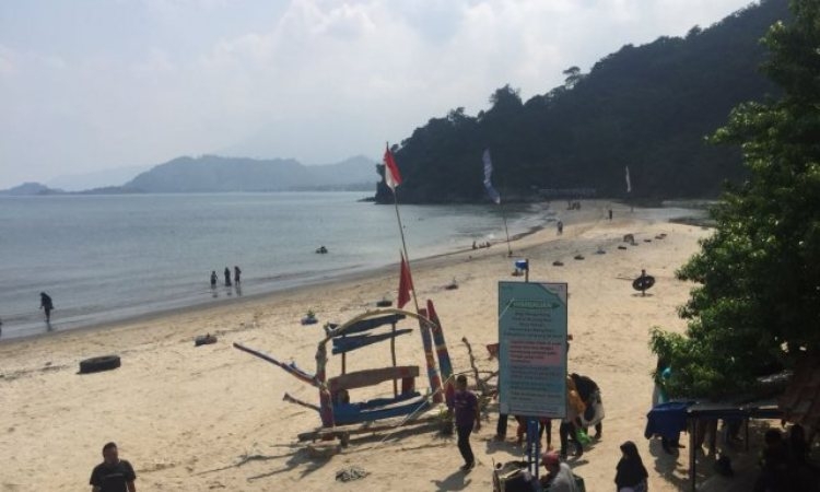 Pantai Indah Krakaoa Kalianda